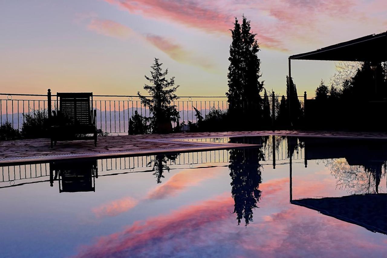 Villa Boukari Chlomos ภายนอก รูปภาพ
