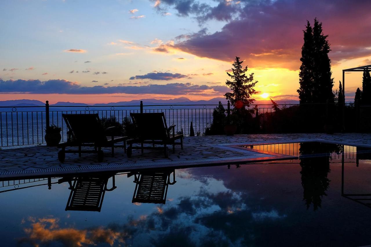 Villa Boukari Chlomos ภายนอก รูปภาพ