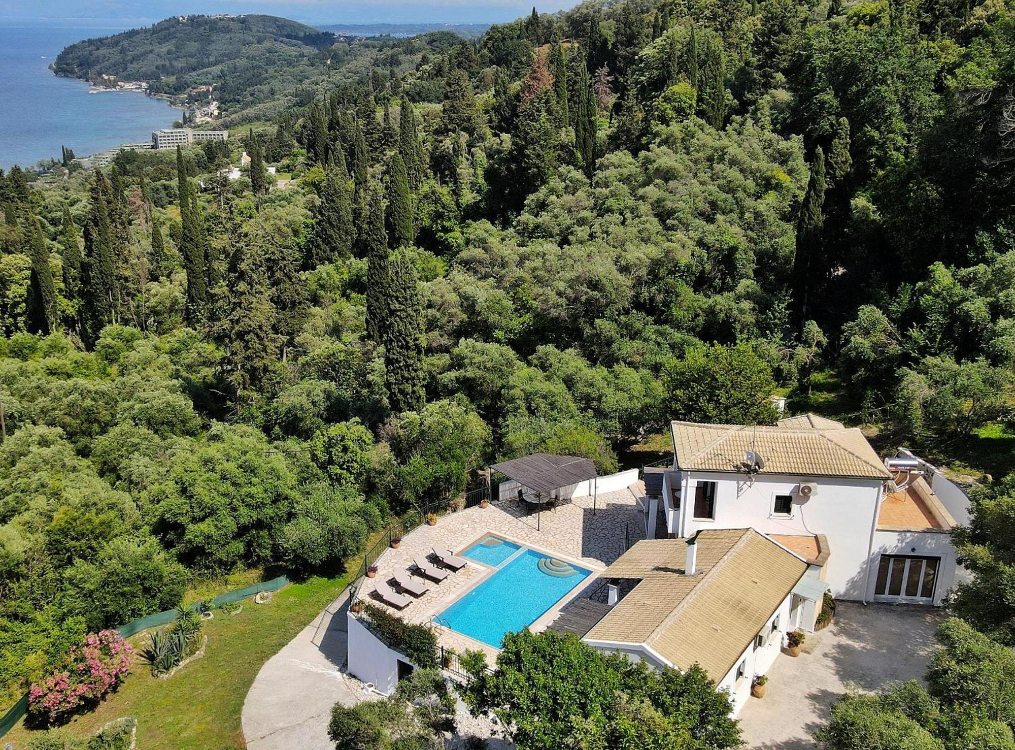 Villa Boukari Chlomos ภายนอก รูปภาพ