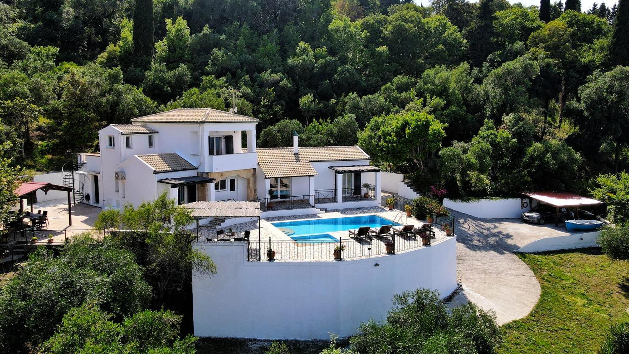 Villa Boukari Chlomos ภายนอก รูปภาพ