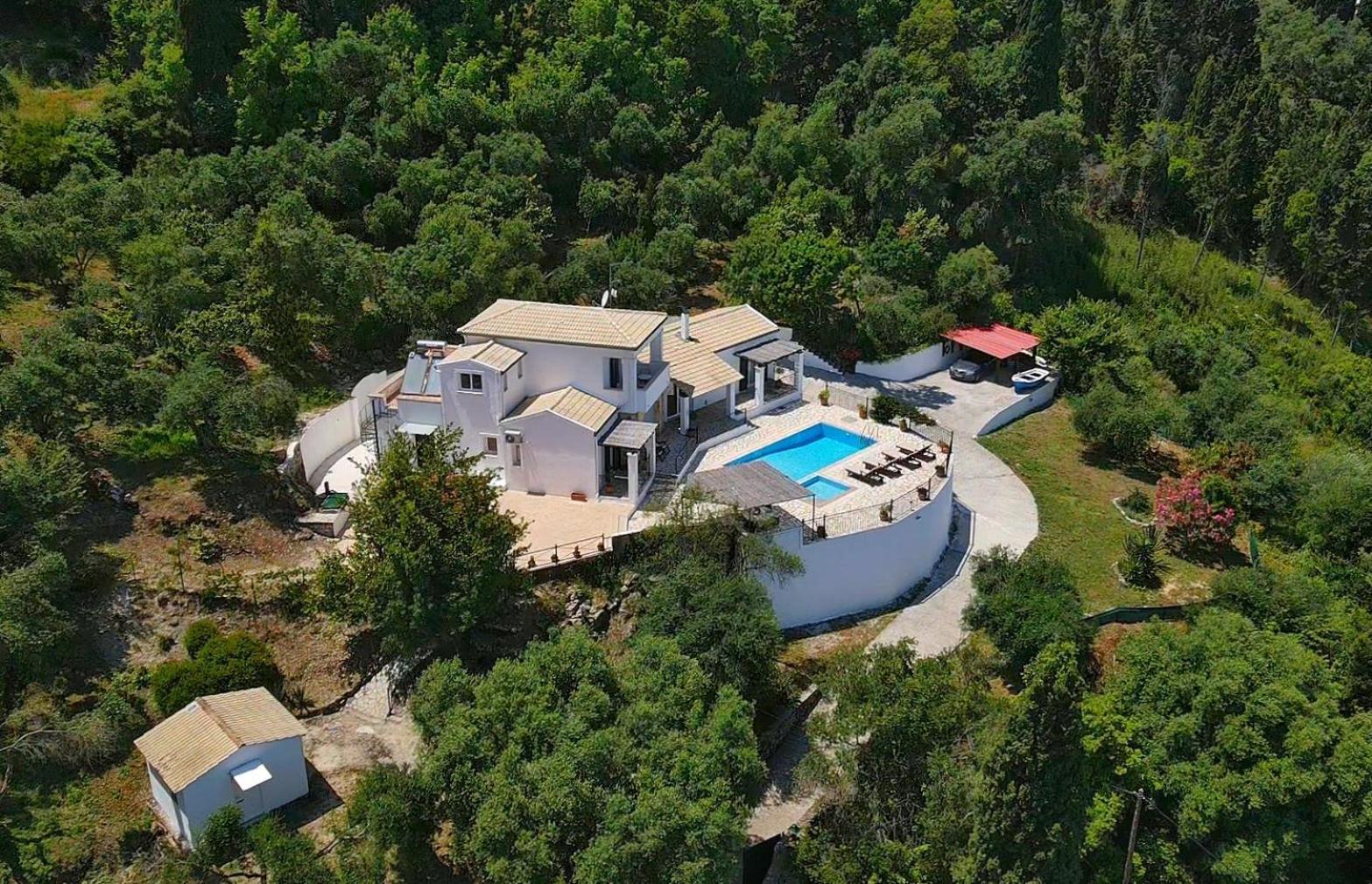 Villa Boukari Chlomos ภายนอก รูปภาพ